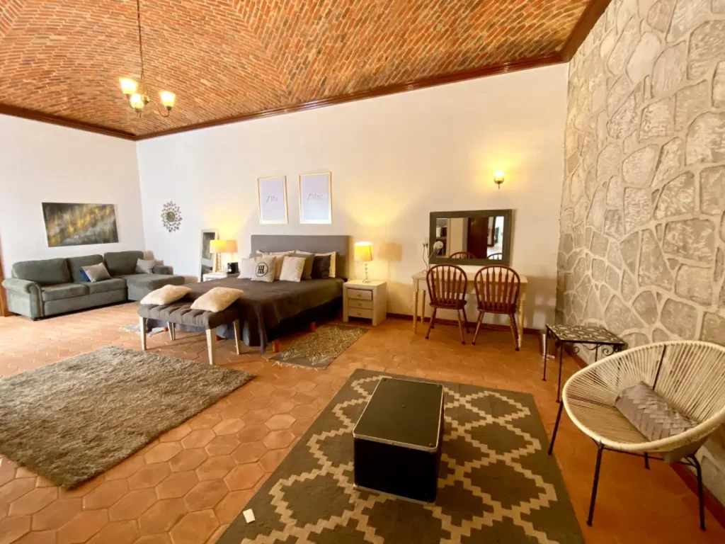 Habitaciones. Jr. Suite Naranjos Hotel Hacienda Lagunillas, Hotel en Huimilpan, Querétaro.