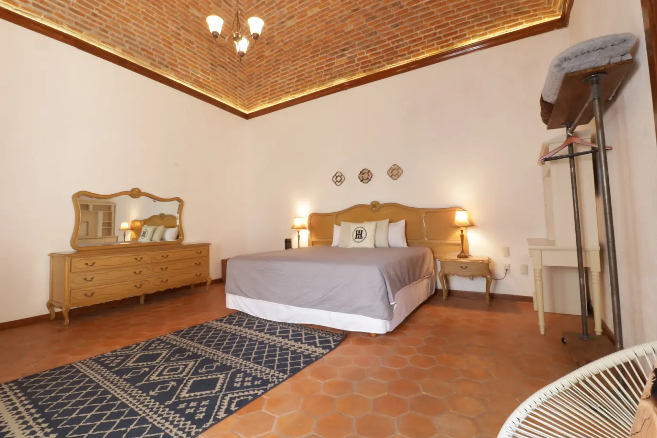 Habitaciones. Suite Sencilla patio Naranjos Hotel Hacienda Lagunillas, Hotel en Huimilpan, Querétaro.