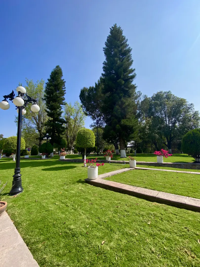 Sencilla Hotel Hacienda Lagunillas